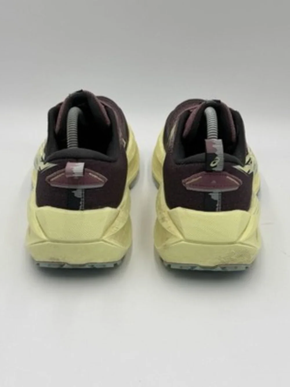 Asics Trabuco Max 4 Woman’s  Size 10.5 Wheat  Purple Planet